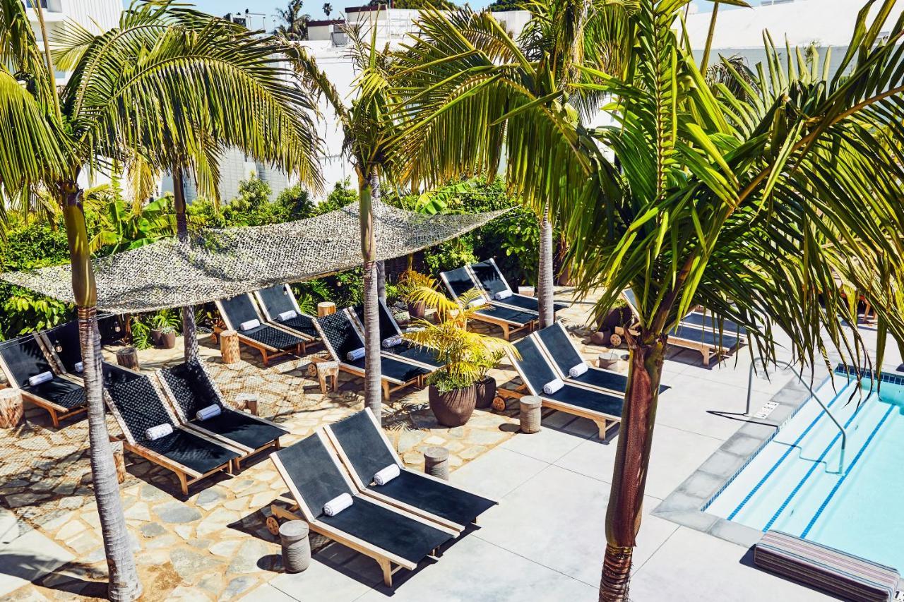 June Hotel 4*