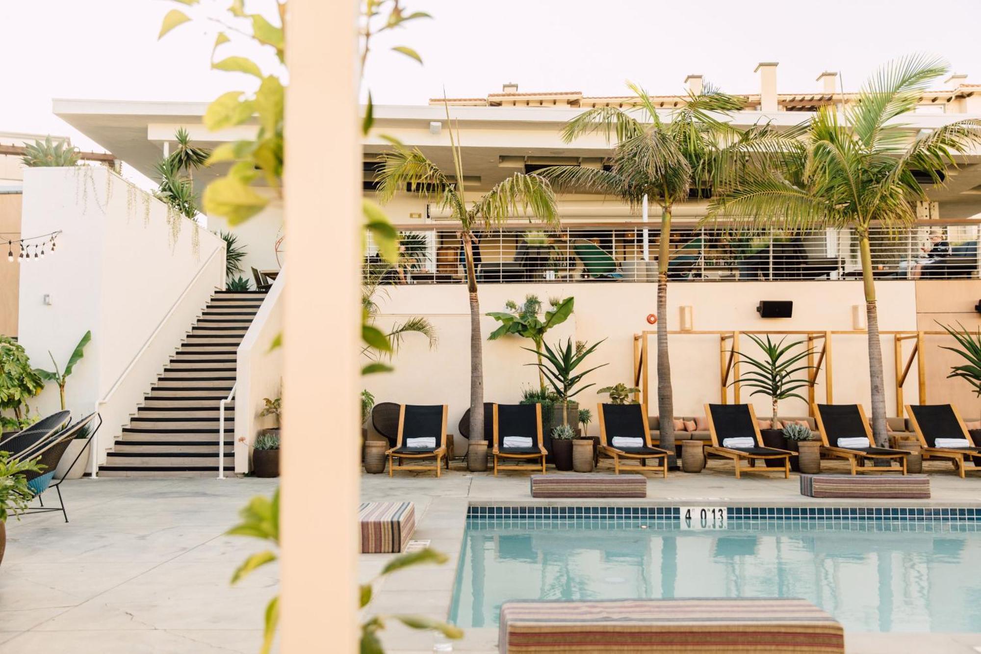 June Hotel