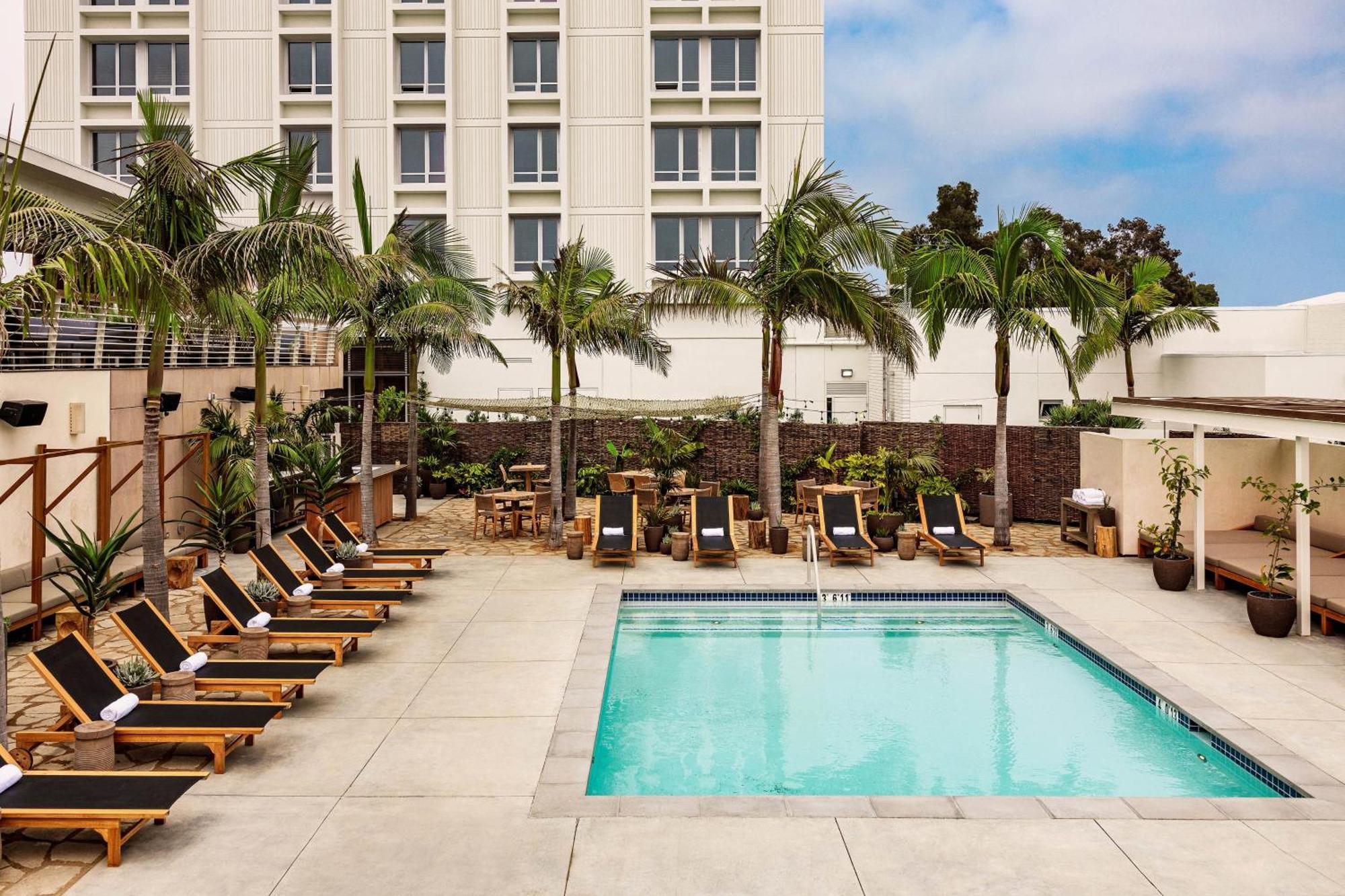 June Hotel